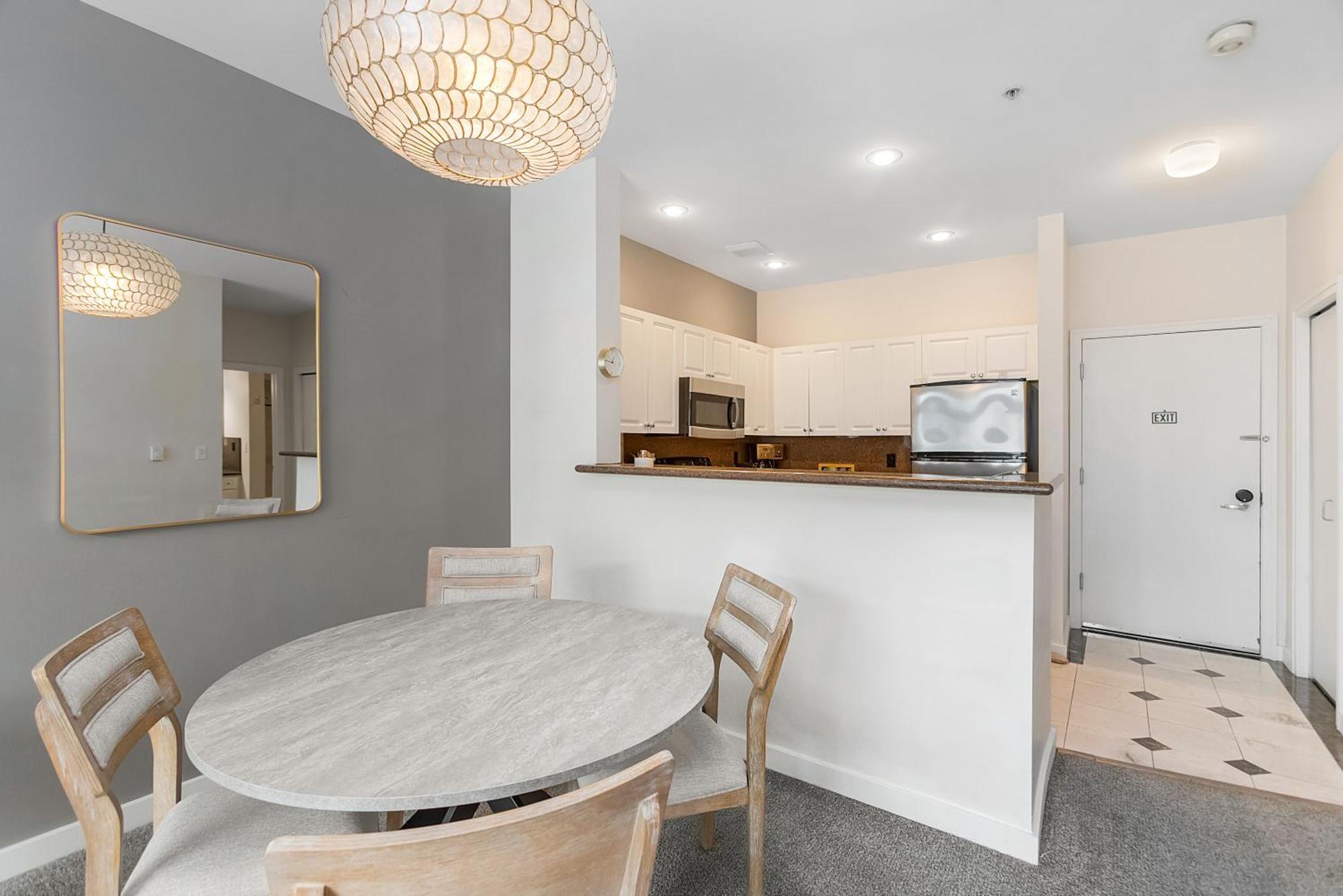 Belltown Perch, Explore Like A Local 99 Walkscore 시애틀 외부 사진
